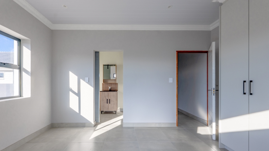 4 Bedroom Property for Sale in Agulhas Western Cape